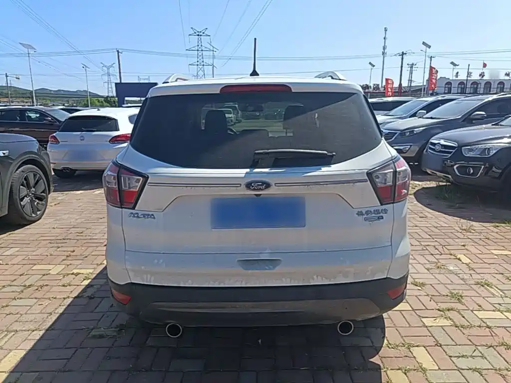 Ford Kuga — миниатюра 6