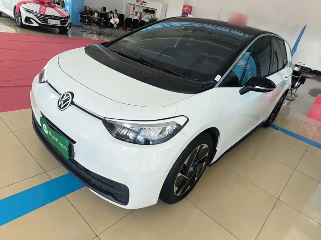 Volkswagen ID.3 — миниатюра 2