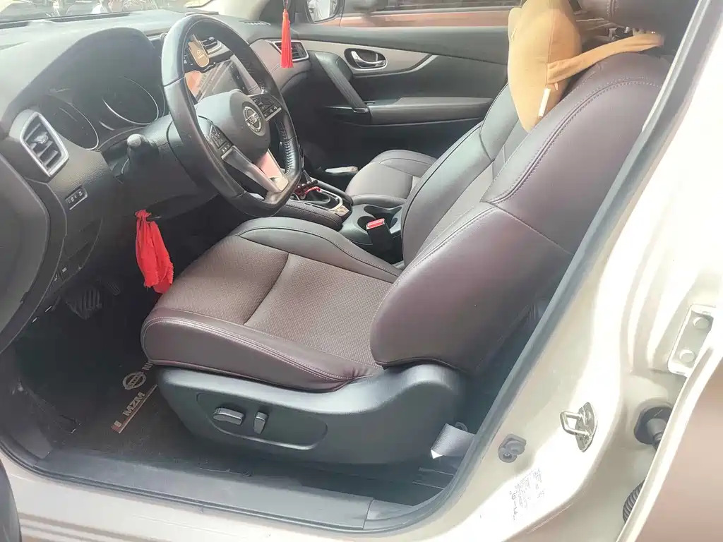 Nissan Qashqai — миниатюра 4