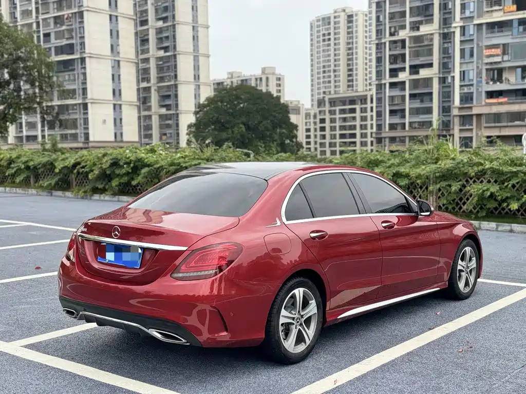 Mercedes-Benz C-Class — миниатюра 4