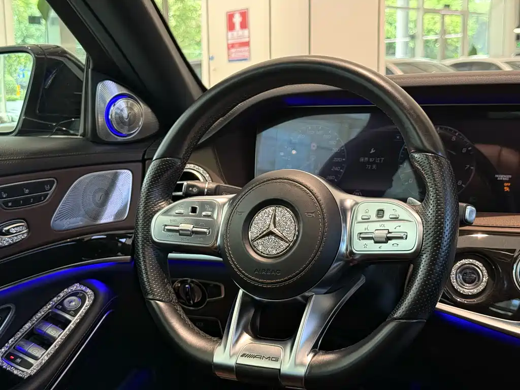 MERCEDES-BENZ S CLASS