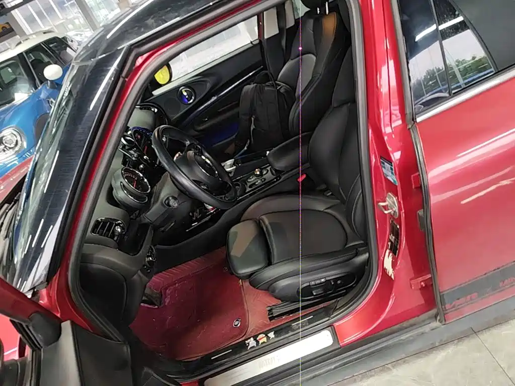 MINI Mini Clubman — миниатюра 11