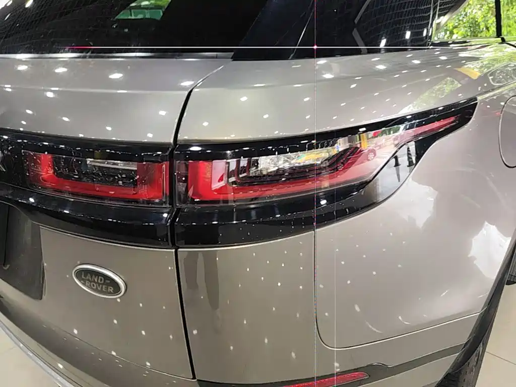 Land Rover Velar — миниатюра 8