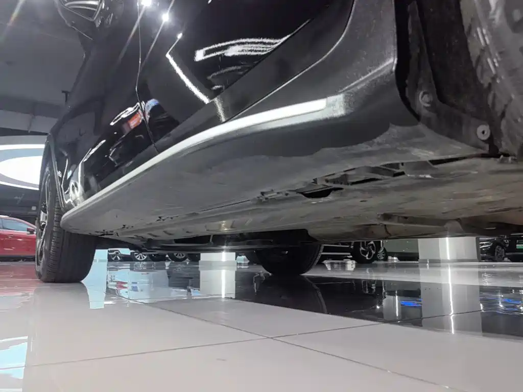 Mercedes-Benz GLC — миниатюра 22