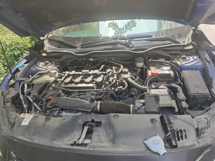 Honda Civic — миниатюра 10