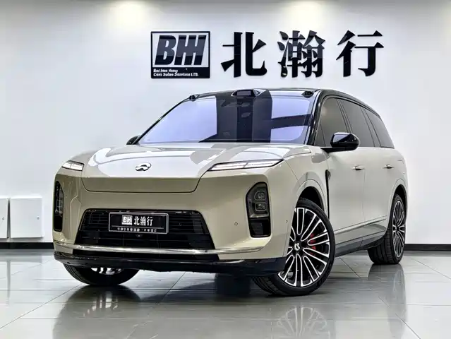 2026 Nio ES8