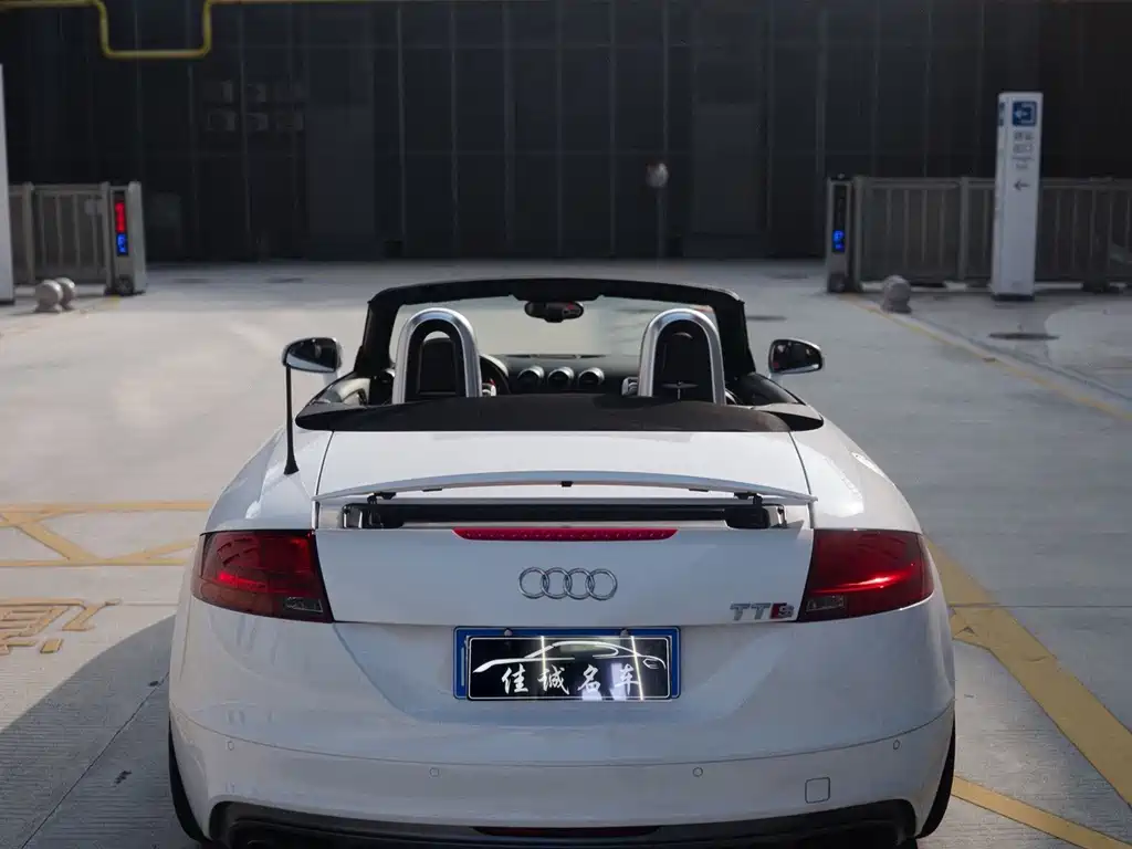 Audi TT — миниатюра 2