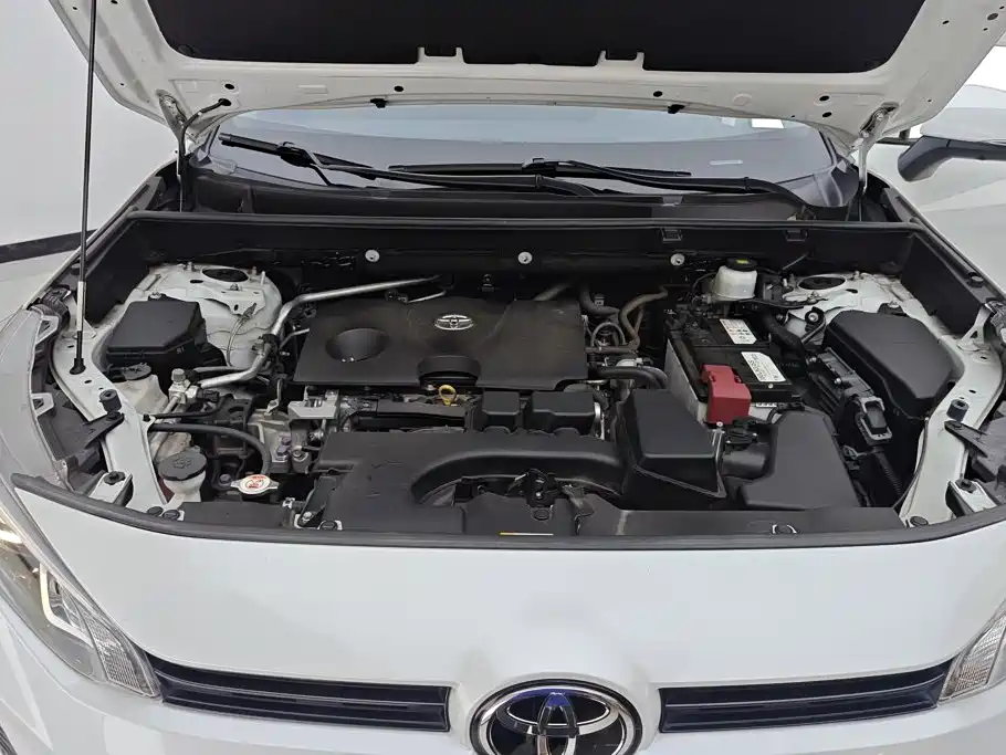 Toyota Wildlander — миниатюра 10