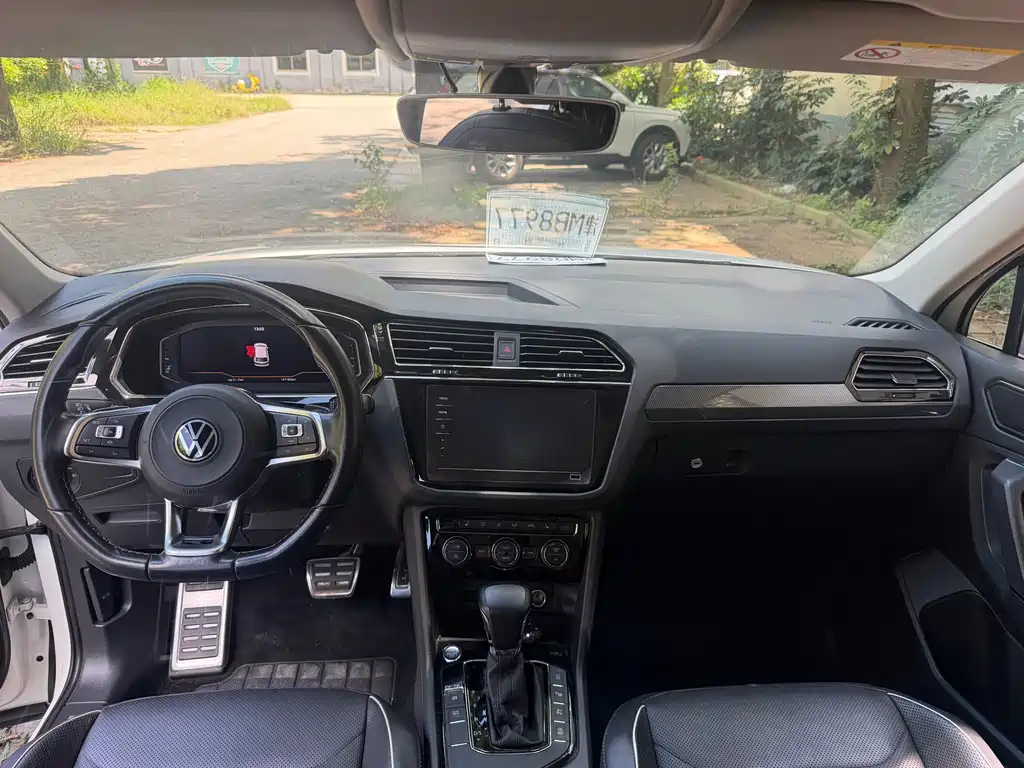 Volkswagen Tiguan L — миниатюра 6