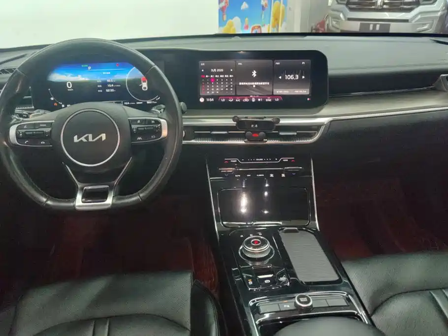 Kia K5 — миниатюра 12