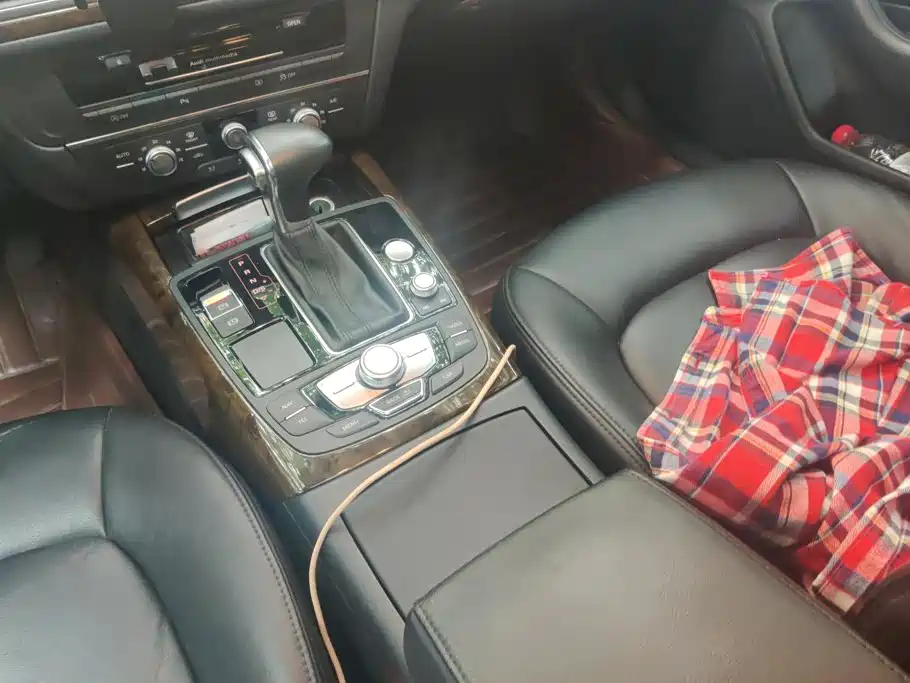 Audi A6L — миниатюра 16