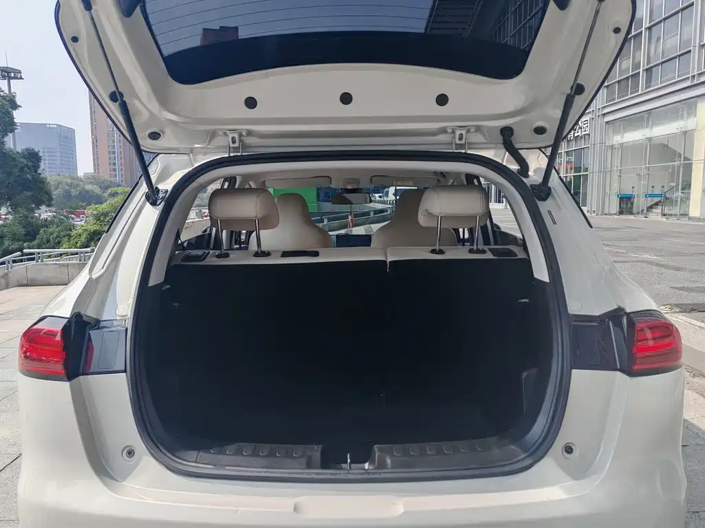 Wuling Bingo PLUS — миниатюра 10