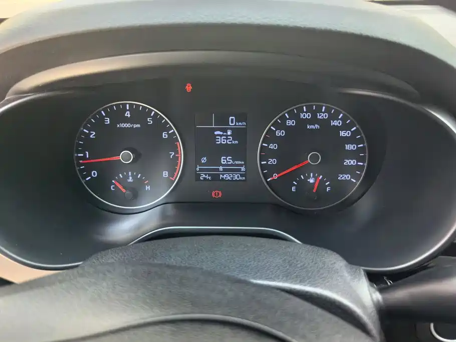 Kia K2 — миниатюра 14