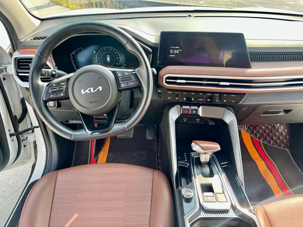 Kia Sportage - фото 13