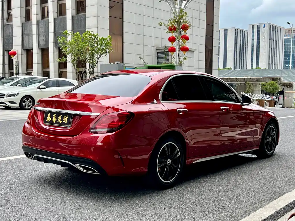 Mercedes-Benz C-Class — миниатюра 10