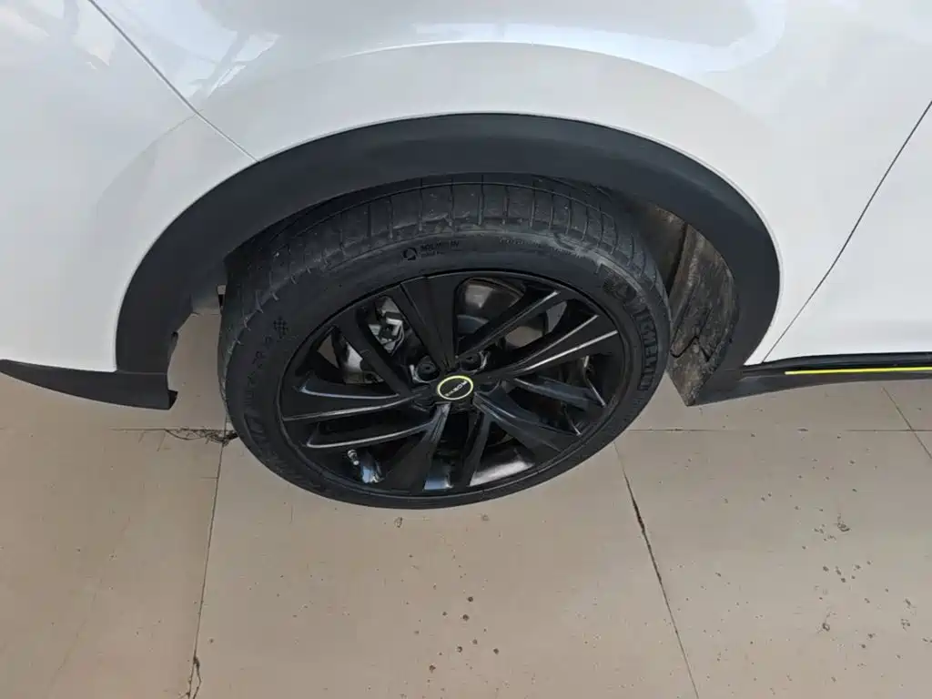Roewe RX5 New Energy — миниатюра 23