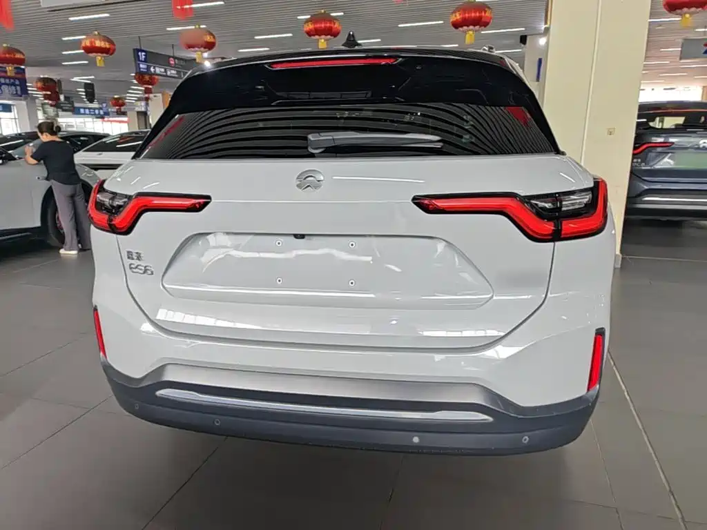 NIO ES6 — миниатюра 6