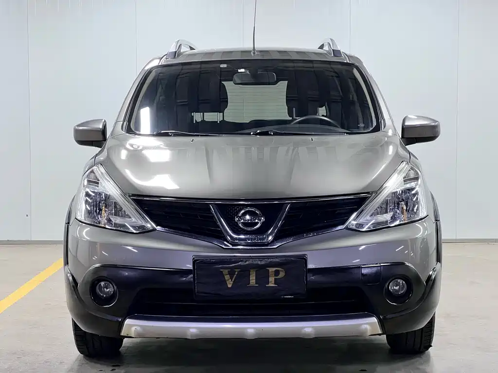 Nissan Livina — миниатюра 2