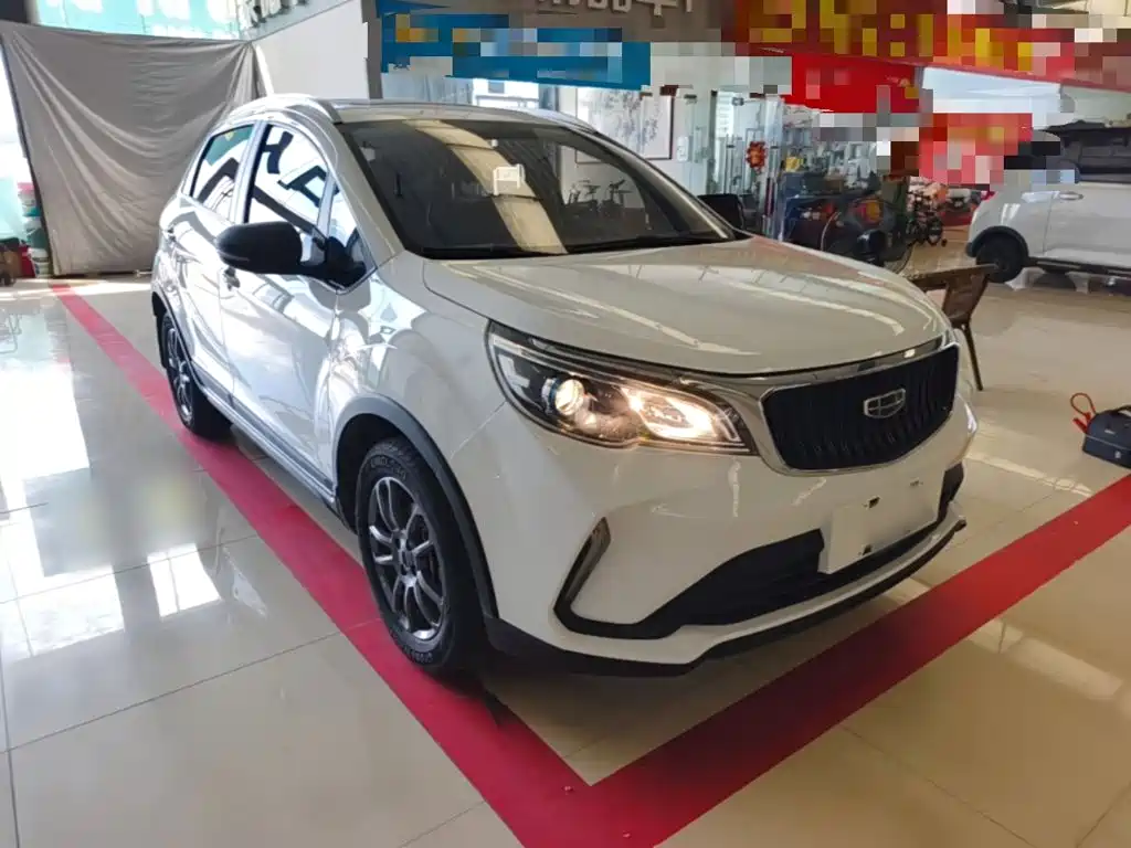 Geely Vision X3 — миниатюра 4