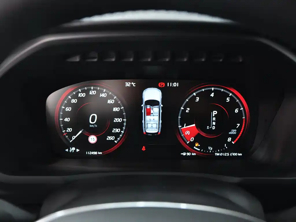 Volvo XC90 — миниатюра 9