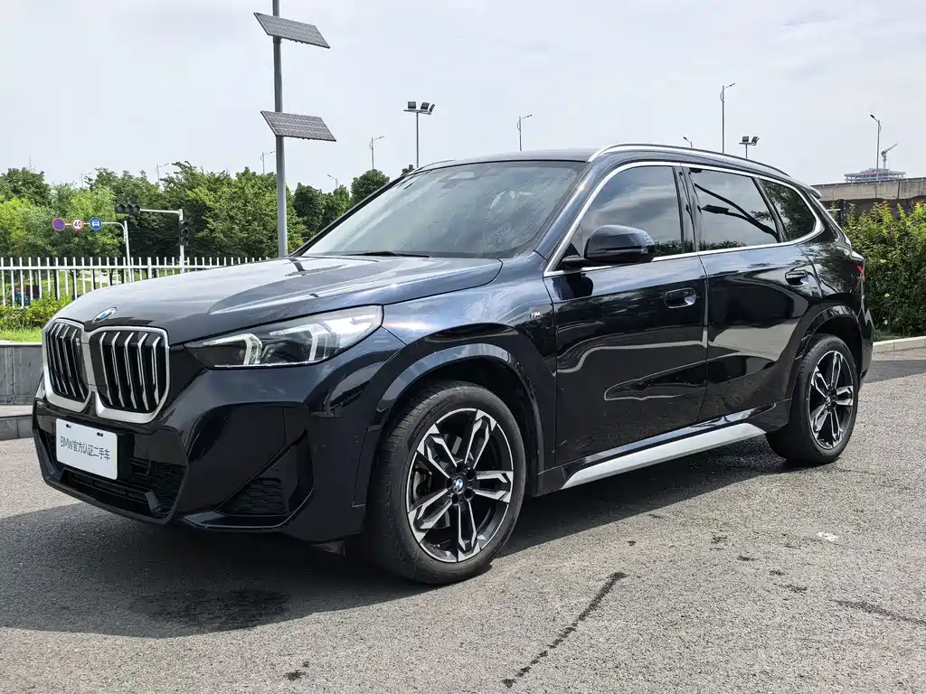 2024 BMW X1 - zdjęcie 1 z 19