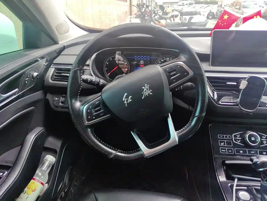 Hongqi Hongqi H5 — миниатюра 15