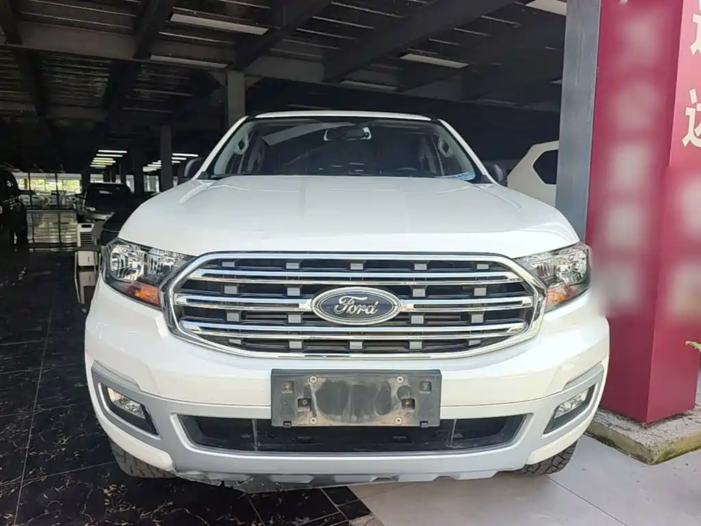 Ford Everest — миниатюра 3