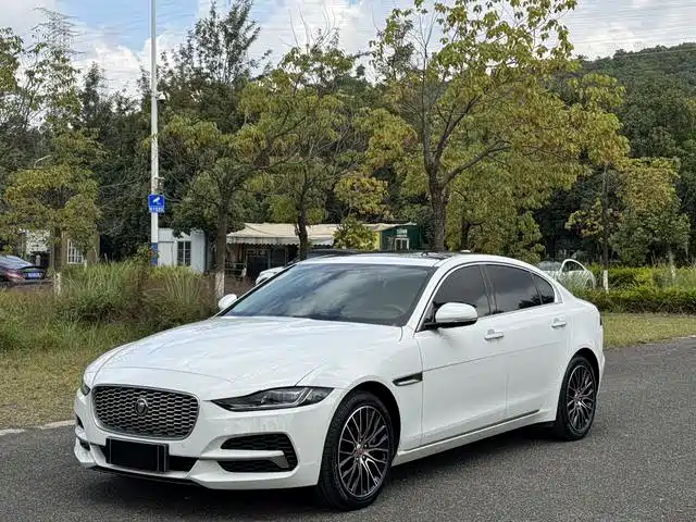 JAGUAR XEL