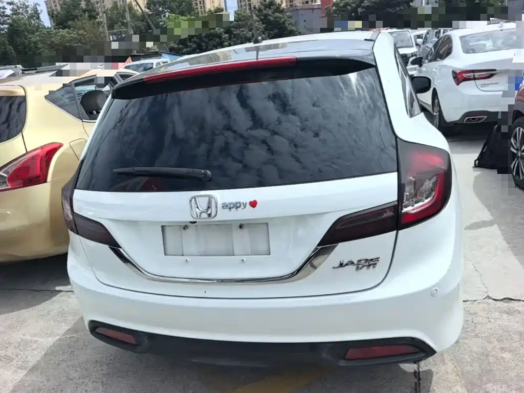 Honda Jade — миниатюра 6