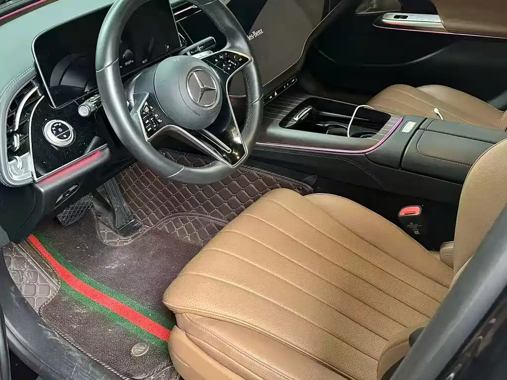 Mercedes-Benz E-Class — миниатюра 5