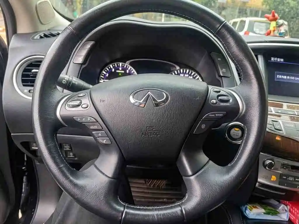 Infiniti QX60 (Import) — миниатюра 6