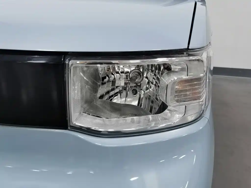 Wuling MINIEV — миниатюра 7