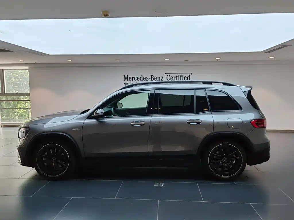 Mercedes-Benz GLB AMG — миниатюра 16