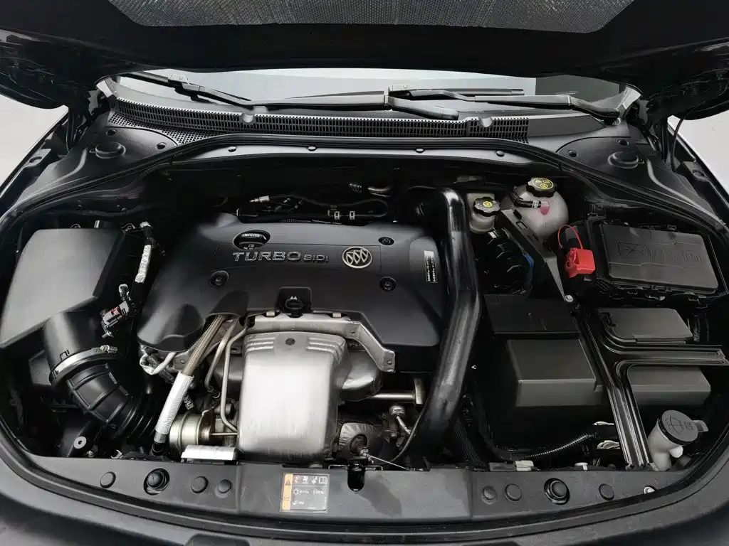 Buick LaCrosse 2016 28T Premium