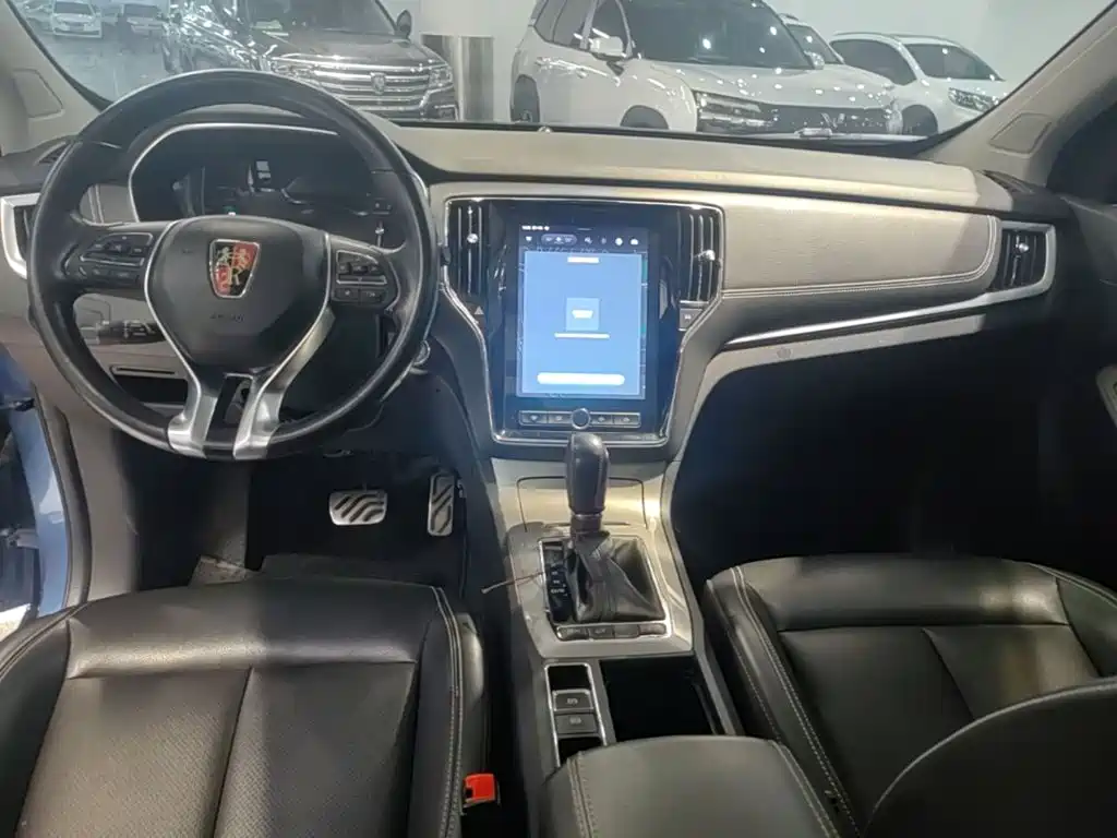 Roewe RX5 — миниатюра 12