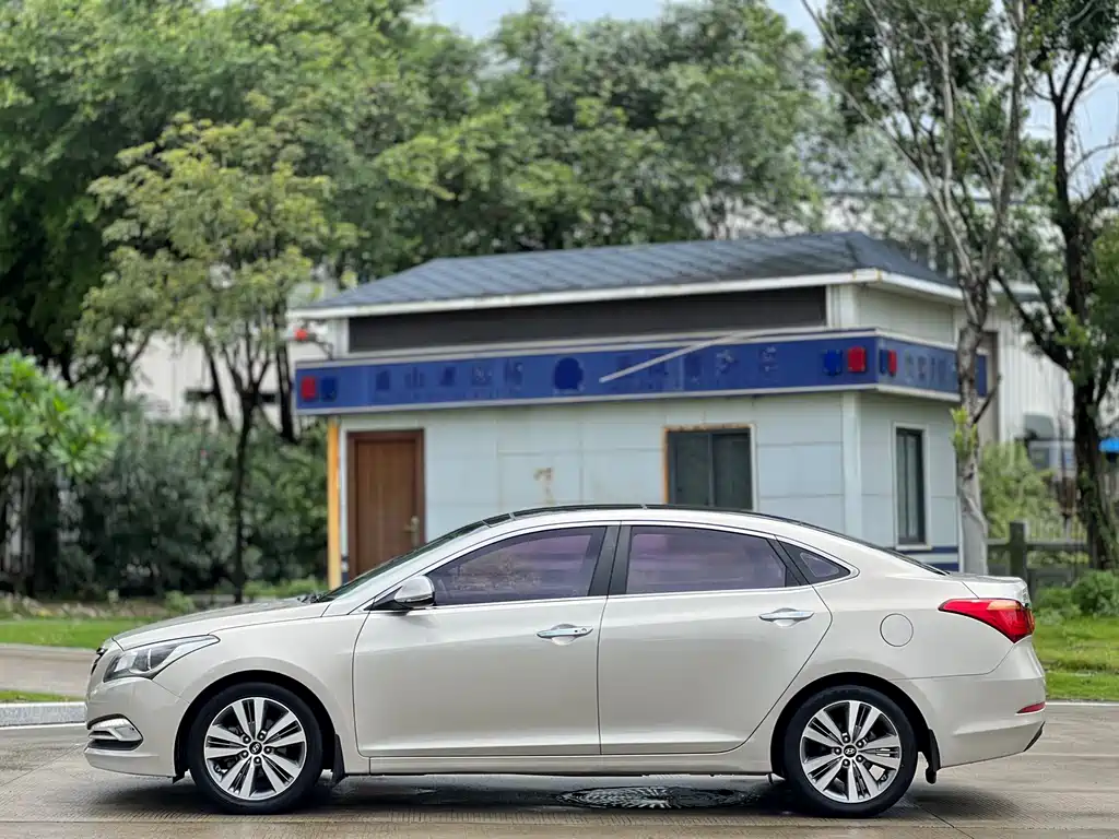 Hyundai Mistra — миниатюра 7