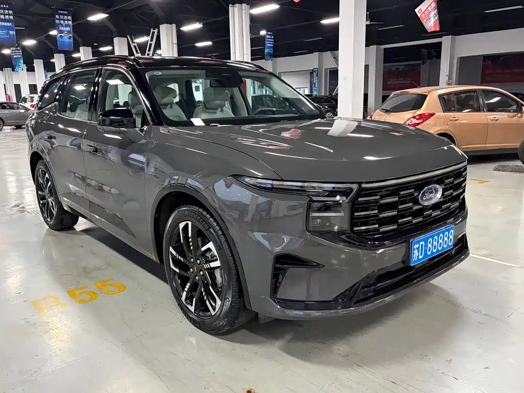 Ford Edge — миниатюра 16