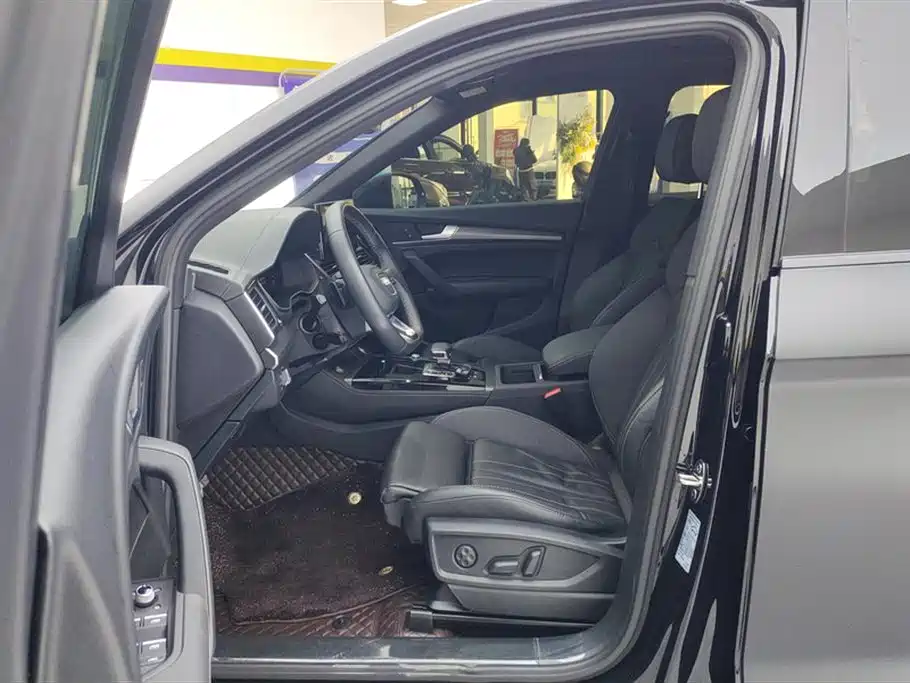 Audi Q5L 2023 40T Luxury