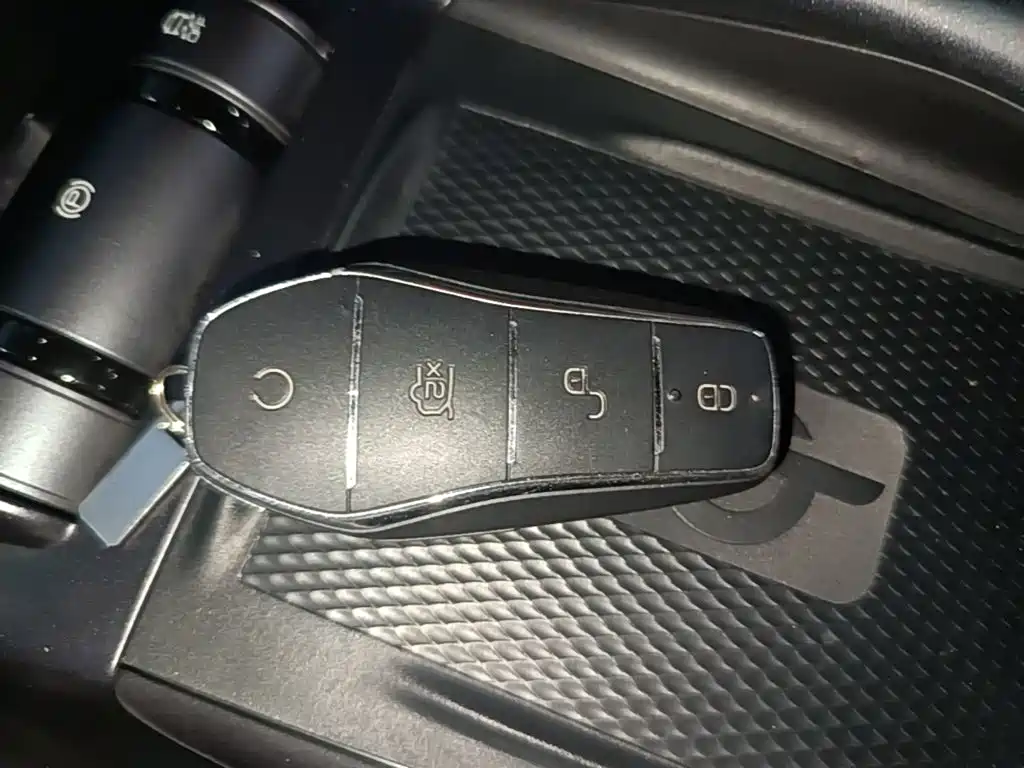 BYD Dolphin — миниатюра 9