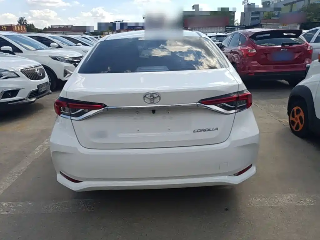 Toyota Corolla — миниатюра 6