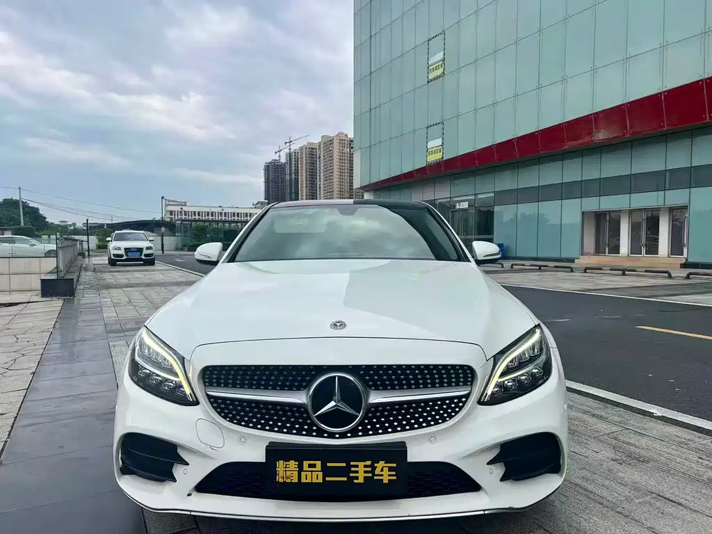 Mercedes-Benz C-Class — миниатюра 2
