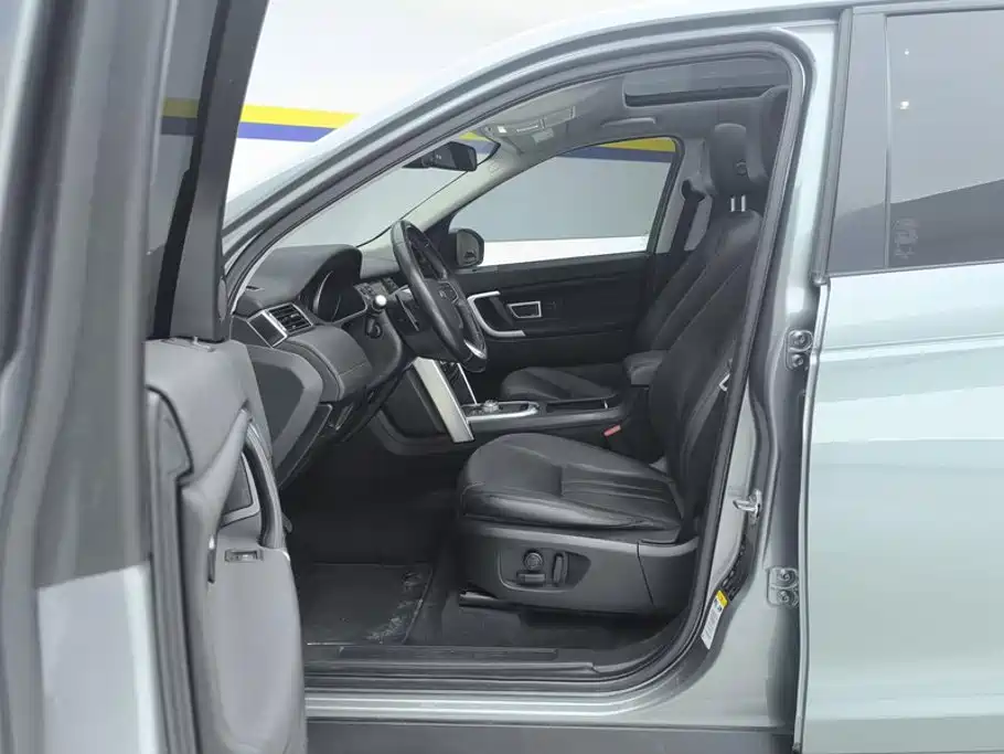 Land Rover Discovery Sport — миниатюра 9