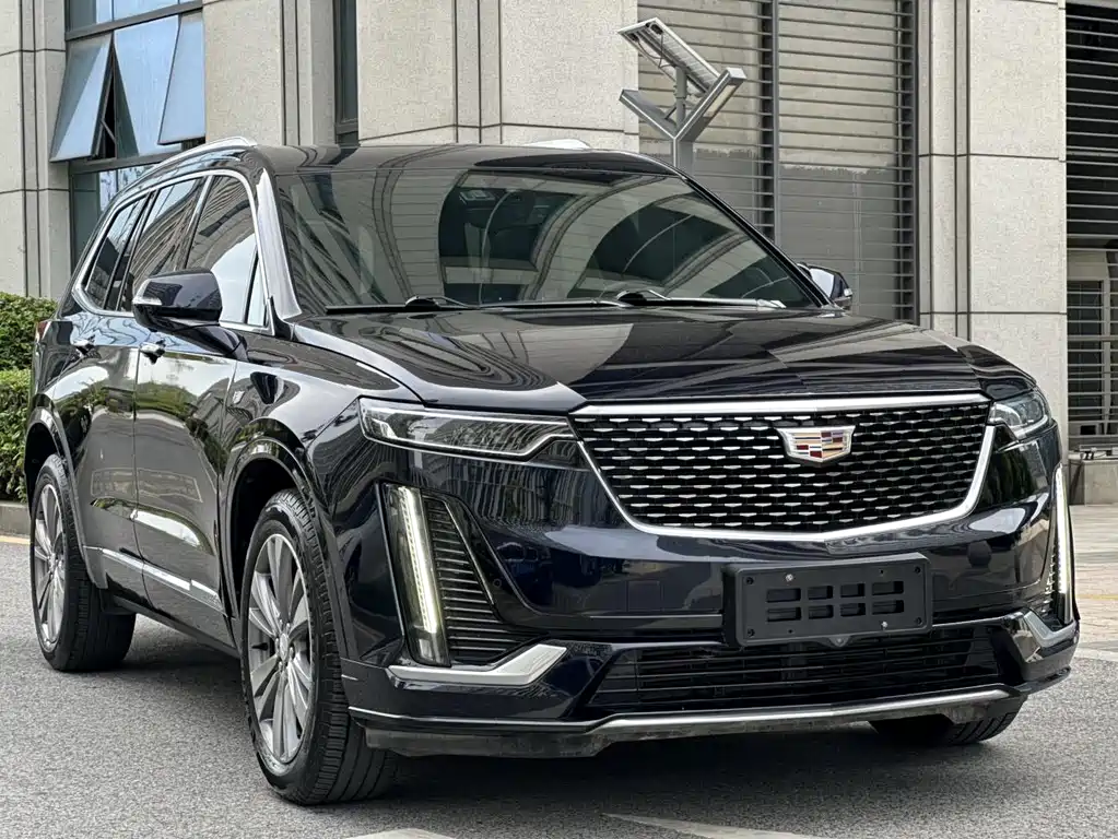 Cadillac XT6 — миниатюра 3