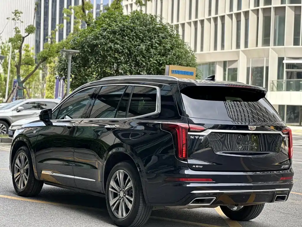Cadillac XT6 — миниатюра 6