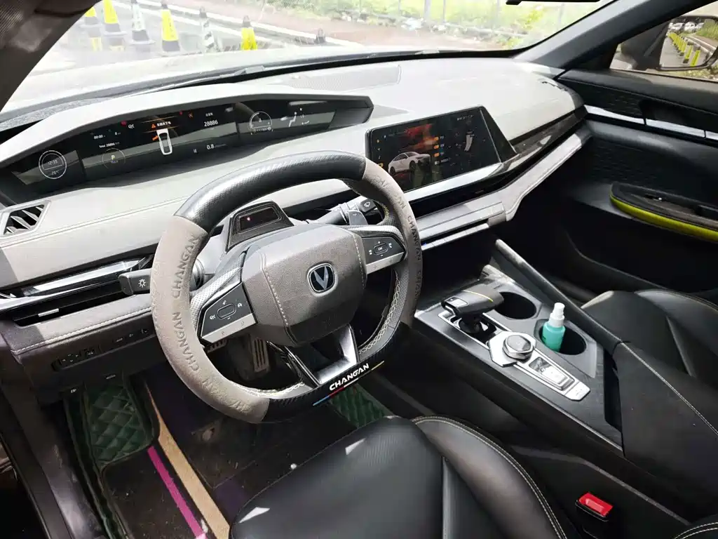 Changan UNI-V — миниатюра 5