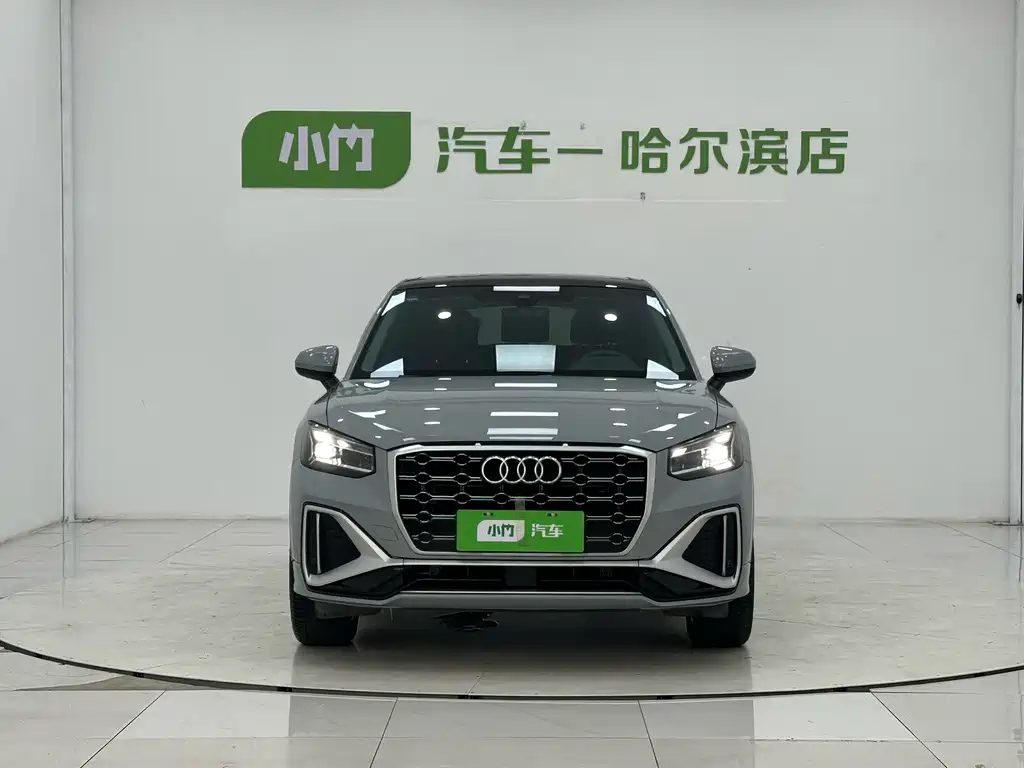 Audi Q2L — миниатюра 2
