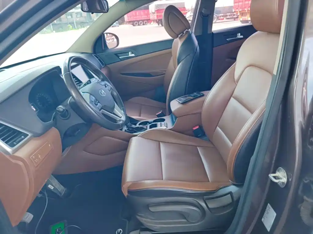 Hyundai Tucson — миниатюра 15