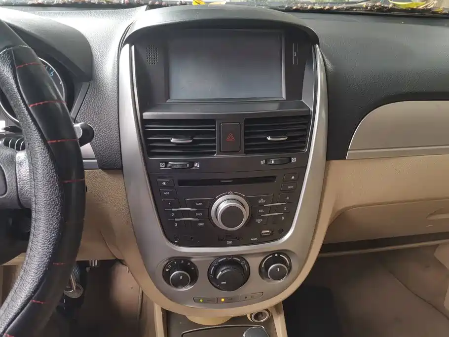 Buick Excelle — миниатюра 13