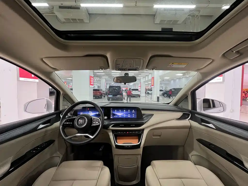 BUICK GL8 NEW ENERGY