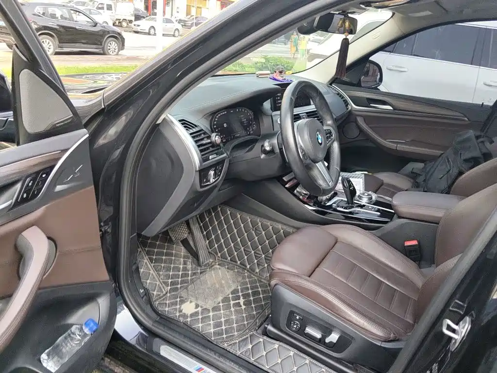 BMW X3 — миниатюра 12